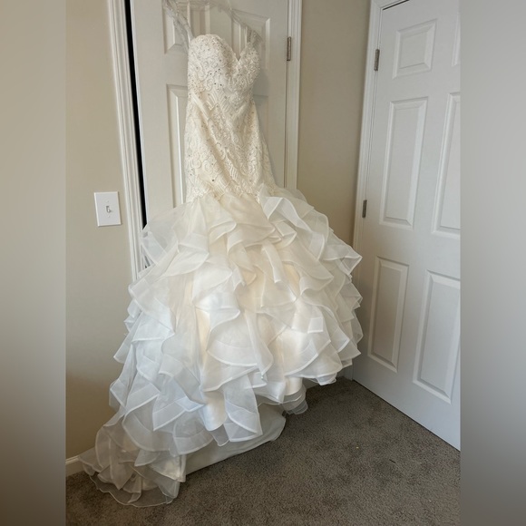 One of a kind custom wedding dress (Ivory color) - Picture 10 of 16